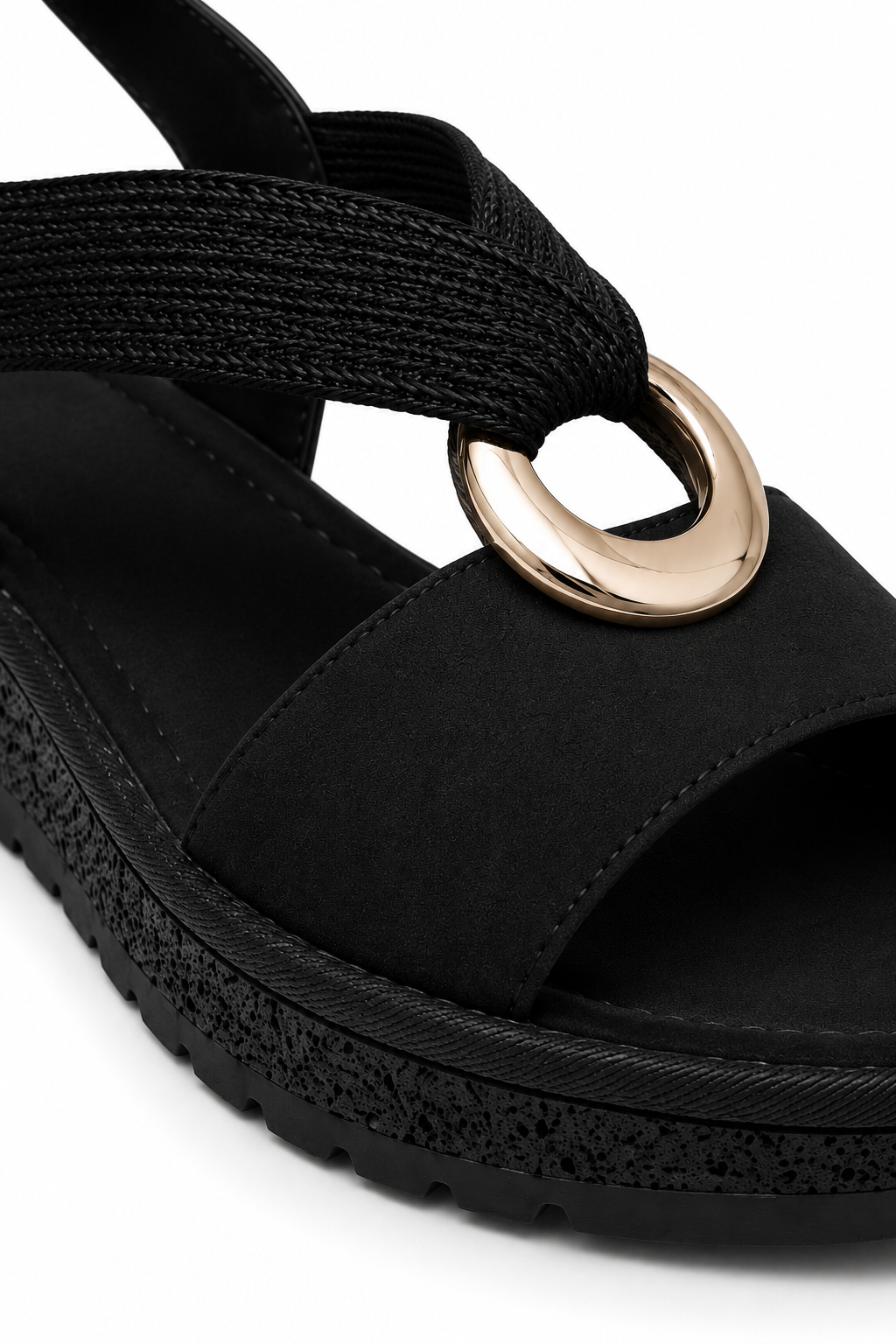 COASTAL GLOW SANDALS